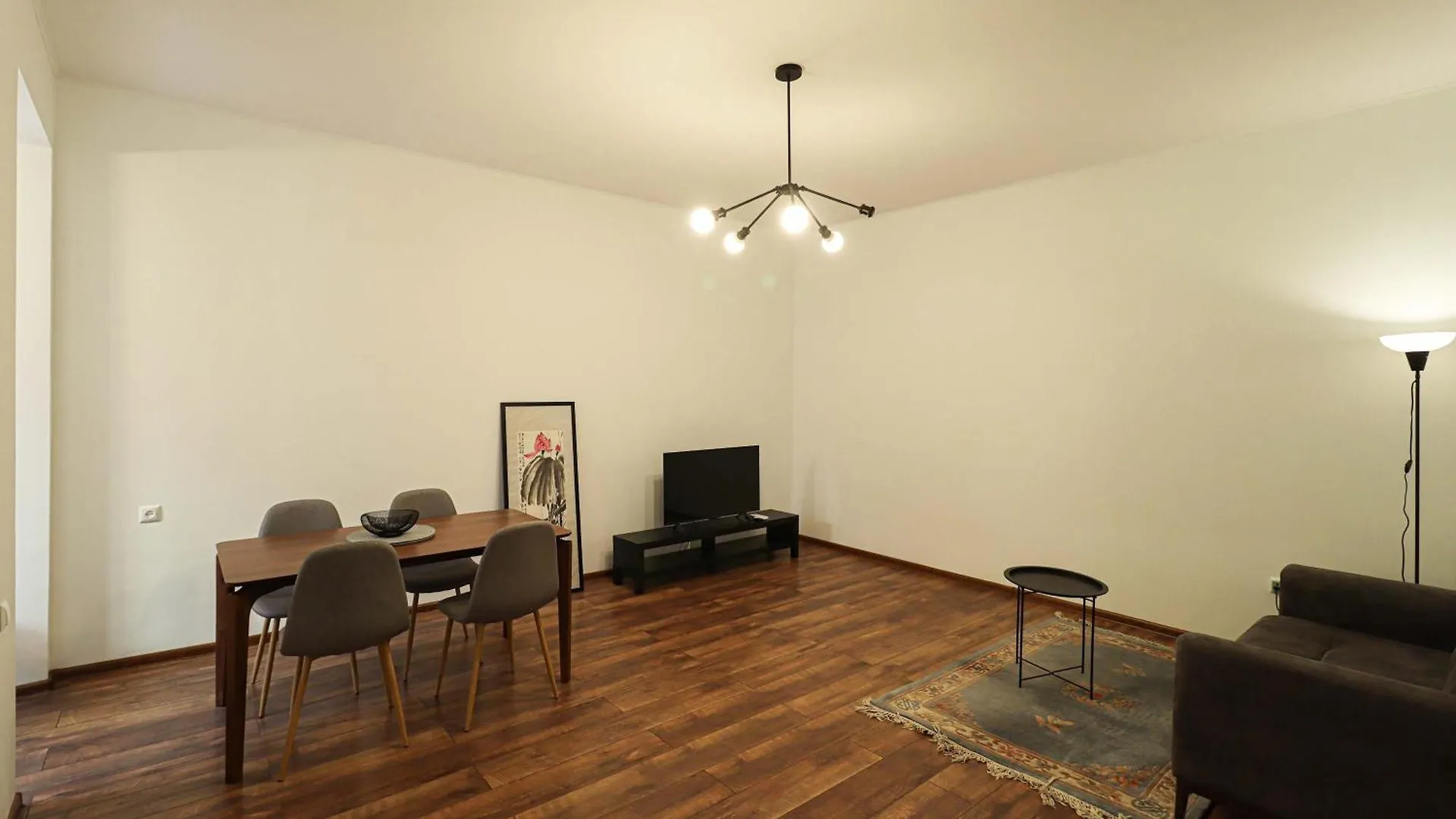 Cozy Vera Apt - By Wehost Tbilisi